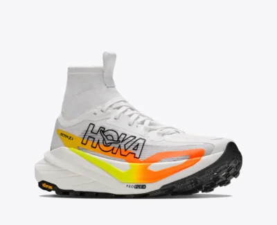 HOKA Tecton X 4