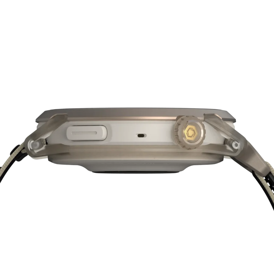 Side_close-up_view_of_COROS_PACE_4_Fearless_Series.webp Side_close-up_view_of_COROS_PACE_4_Fearless_Series.webp